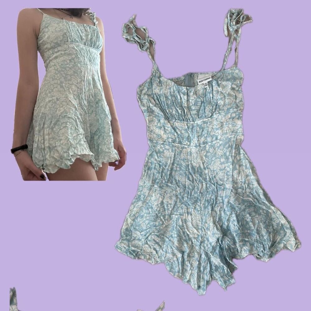 Floral Tie Strap Romper - Picture 2 of 2